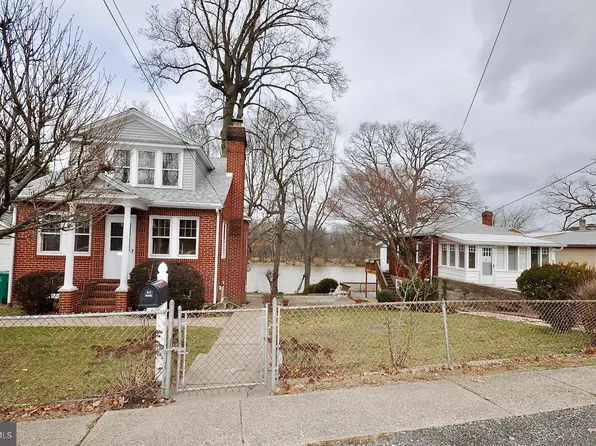 611-615 Neshaminy Rd, Croydon, PA 19021