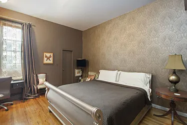 Rented by Level Group