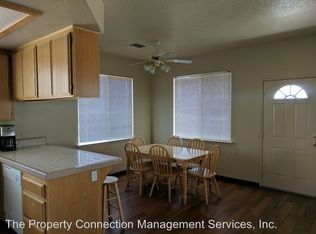 19755 Ryland Rd, Apple Valley, CA 92308