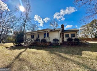 1450 Victoria Ln, Oxford, GA 30054