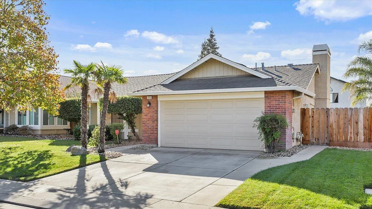1570 Denese Ct photo 1