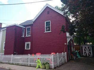 62 White Pl, Brookline, MA 02445