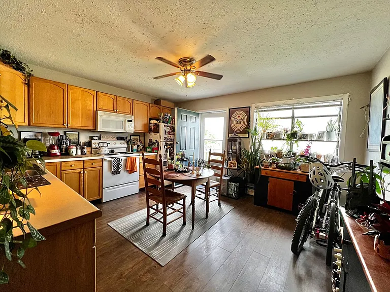 SummitView1300 — Photo 8
