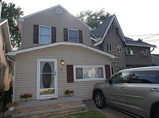 54 Wayside Dr, Keyport, NJ 07735