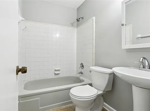 1717 42nd St #D — Photo 7