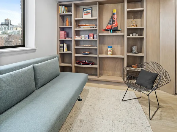 330 West End Avenue PHB image 3 of 19