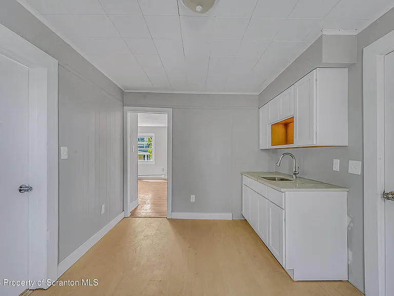 958 Ridge Ave #2 — Photo 14