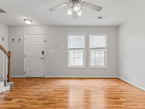 3rd image of 716 Leesville Rd APT 600