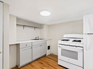 546 Chapel St #4, New Haven, CT 06511
