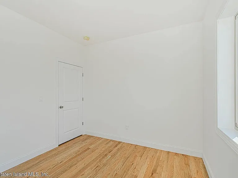 15 Church Ave #2 — Photo 8