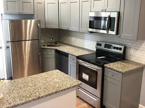 3808 Olive St, Philadelphia, PA 19104