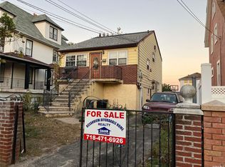 560 Beach 68th St, Far Rockaway, NY