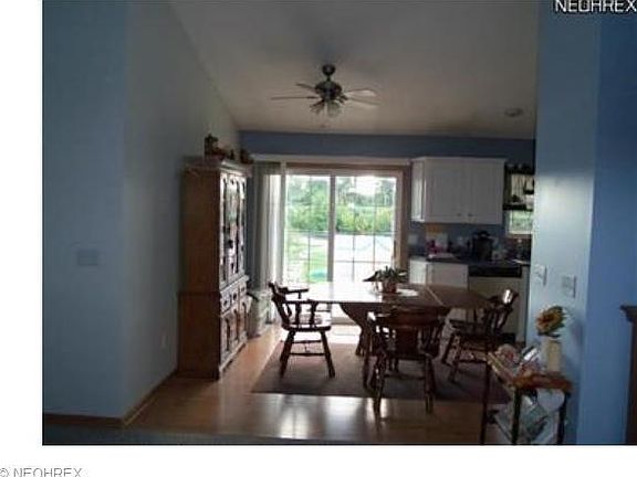 5th image of 560 Mountain Lion Dr