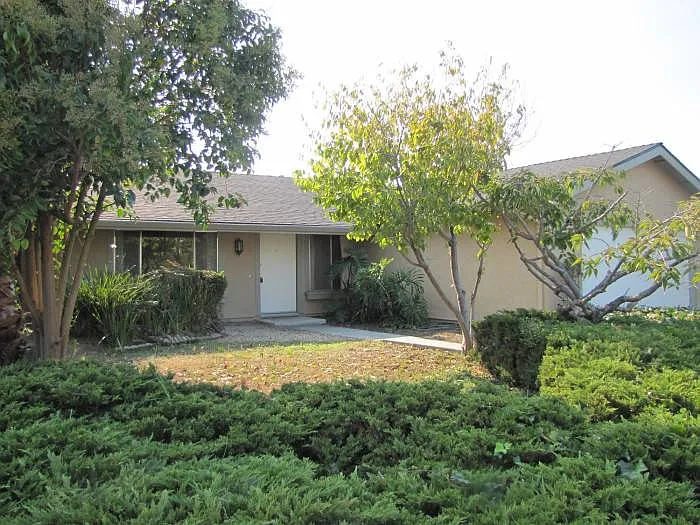 4970 Avenida De Carmen photo 1