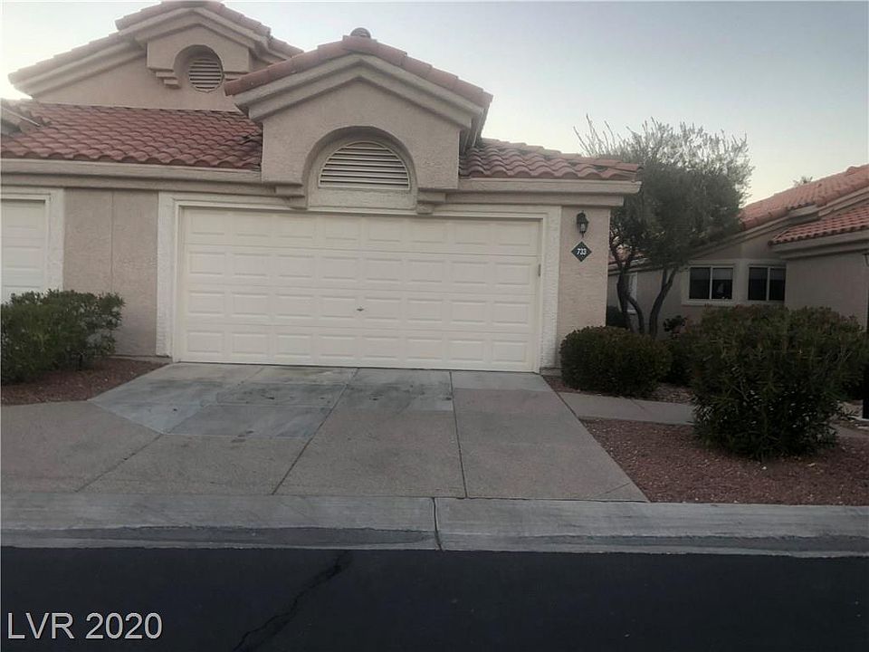 1st image of 733 Yacht Harbor Dr