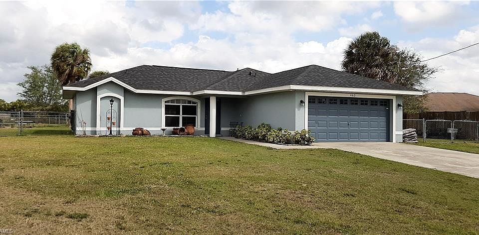 1st image of 463 Candlewick Cir