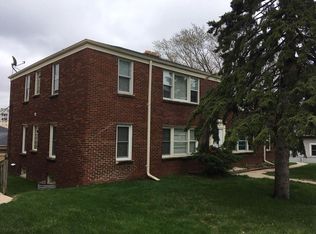 2330 S 92nd St, Milwaukee, WI 53227