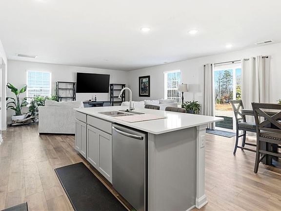 4th image of 2949 Legacy Ridge Ln