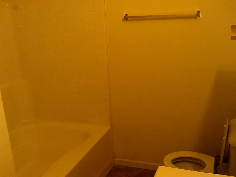 416 Madison Ave — Photo 8