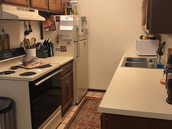3rd image of 2919 N 51st St #2