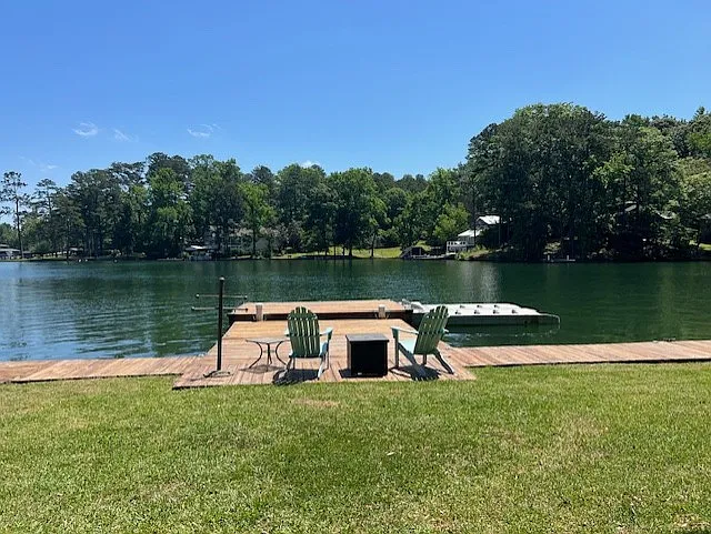 454 Cove Dr