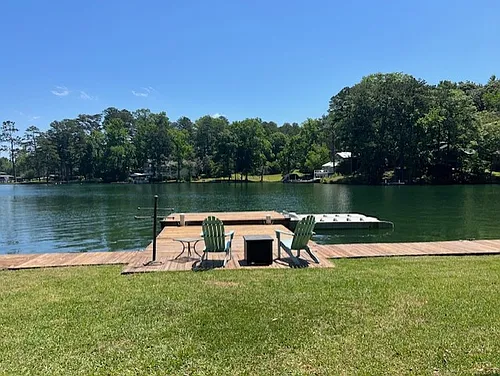 454 Cove Dr Photo 1