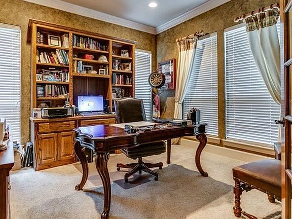 5th image of 12648 Seaton Cir