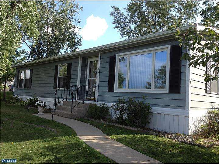 451 Neshaminy Falls Cir, North Wales, PA 19454 Zillow