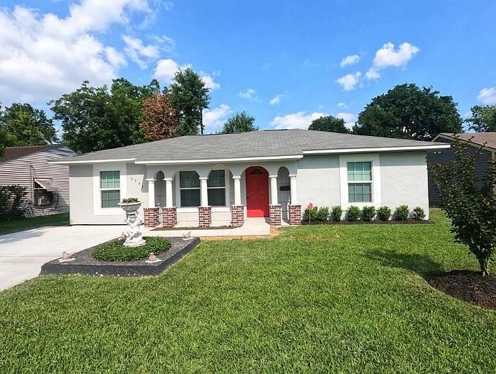 1st image of 6235 Sherwood Dr