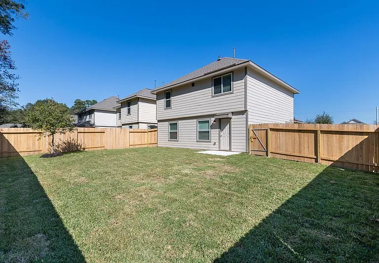 2536 N Lina Ct — Photo 5