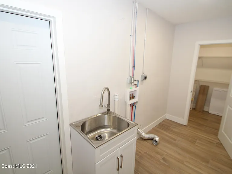 580 Pine Tree Dr — Photo 19