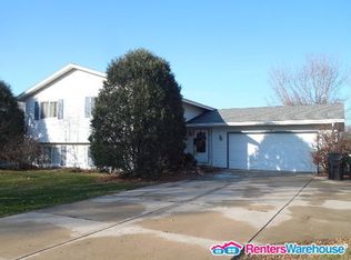 1485 119th Ln NW, Coon Rapids, MN 55448