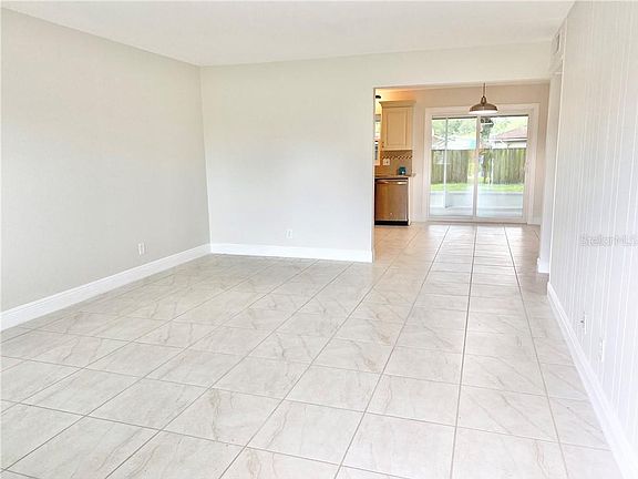 3rd image of 5817 17th Ave N