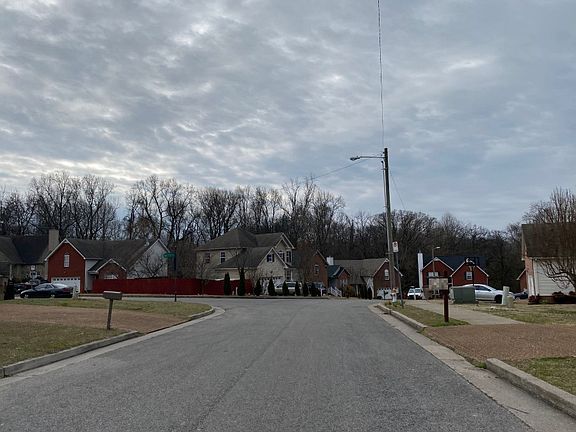 5th image of 3117 Deercreek Trl S
