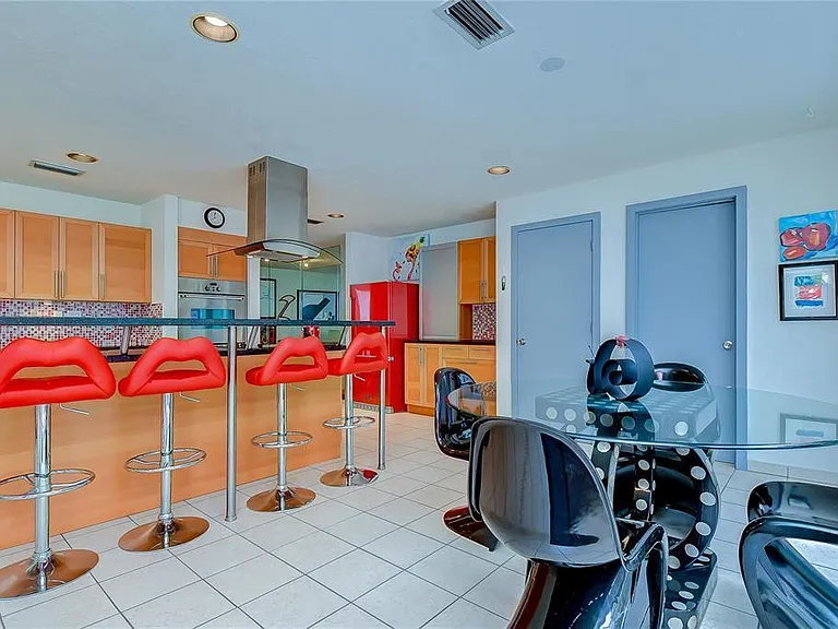 1328 Belcher Dr — Photo 25