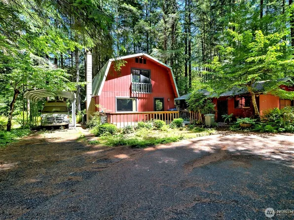 830 N Lake Cushman Road, Hoodsport, WA 98548