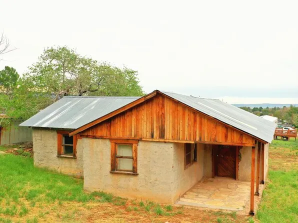 705 E Avenue I, Alpine, TX 79830