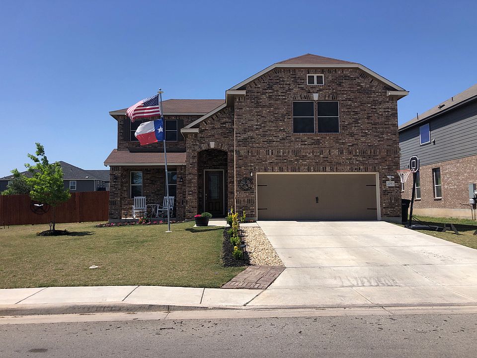 1st image of 2053 Oxbow Cir
