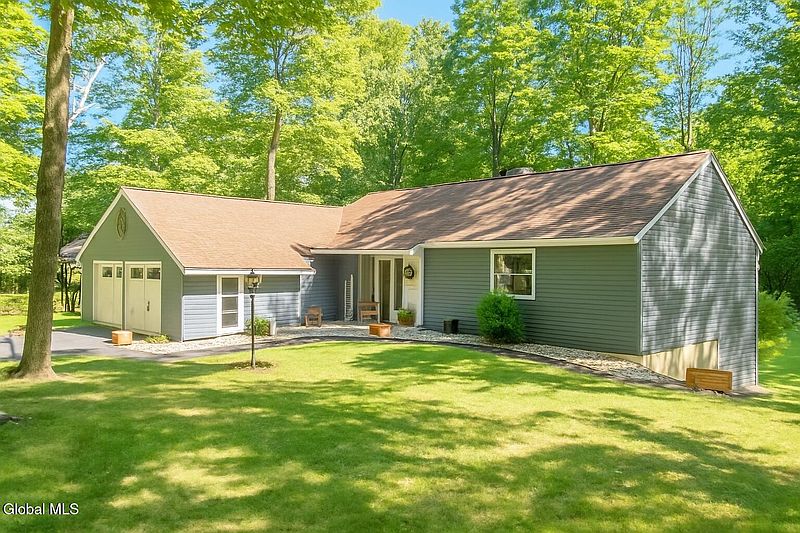 2nd image of 159 Garner Road