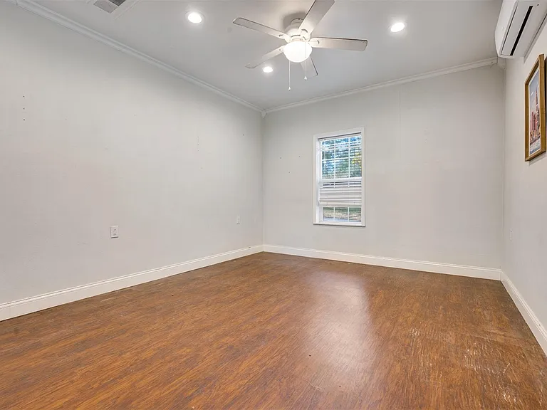 215 Perryman Rd — Photo 35