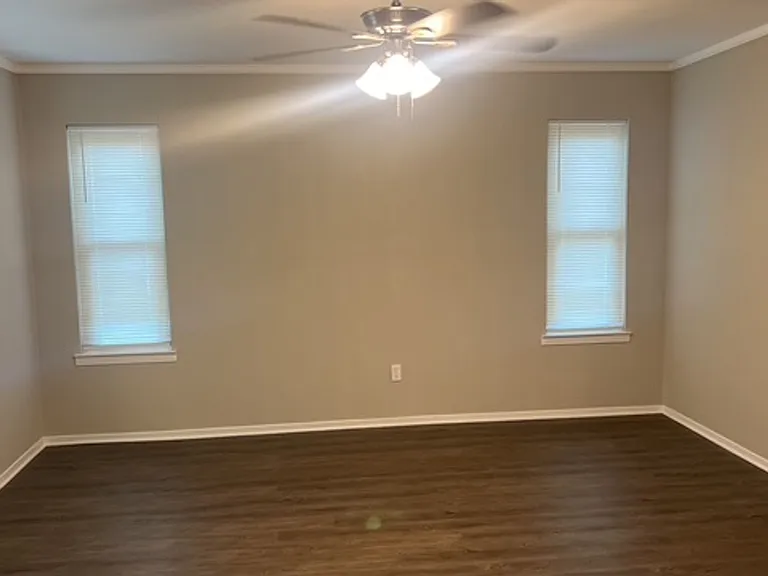 201 Straw Rd — Photo 14