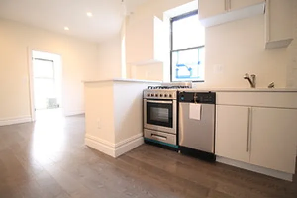 Rented by Park Avenue South Management  | media 25