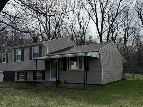 2527 E 26th St, Erie, PA 16510