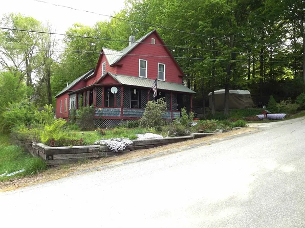13 Russell Street, Franklin, NH 03235