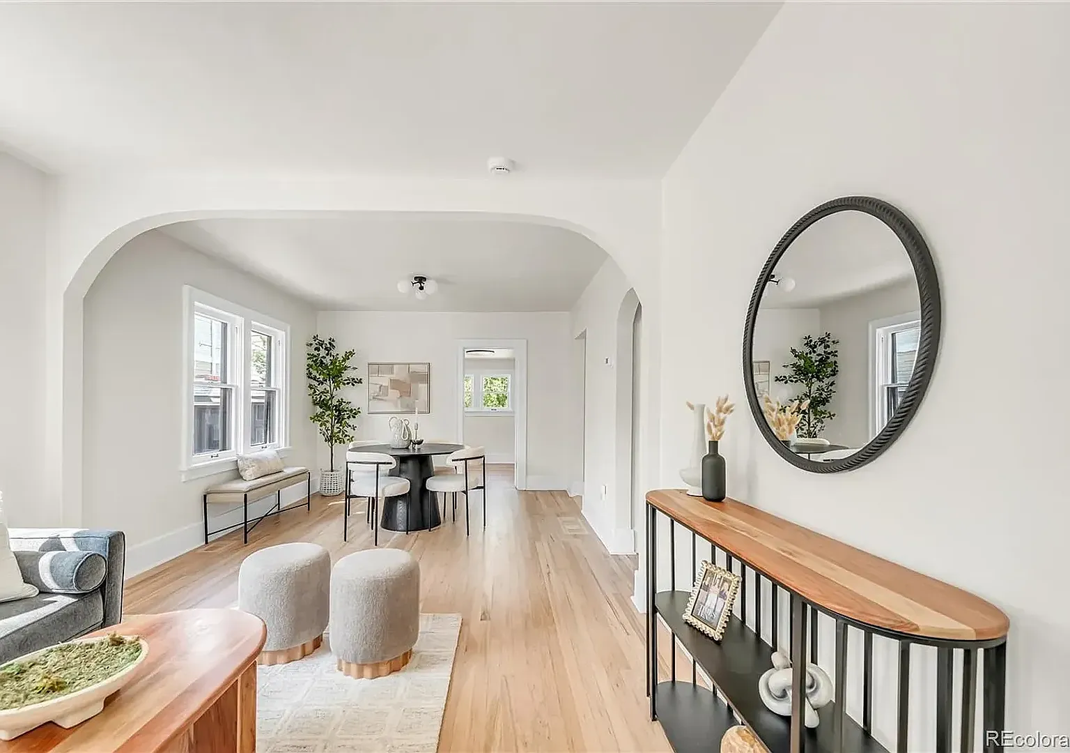 Awesome 3-Bdrm, 2-Bath Near Du And Hospital! Avail. For Immediate Occupancy! — Photo 4