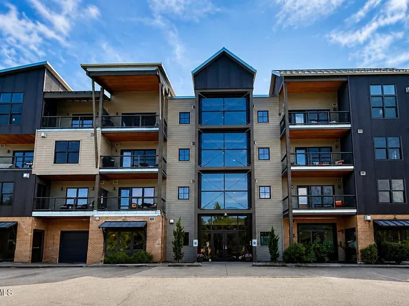 834 McKinley Ave #205, Kellogg, ID 83837
