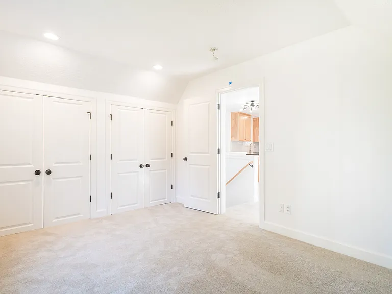 Spacious bedroom