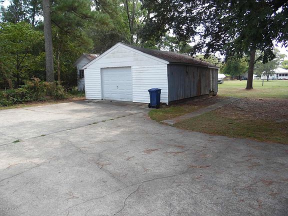 4th image of 207 W Washington Street