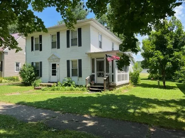 22 S Central Ave, Utica, OH 43080