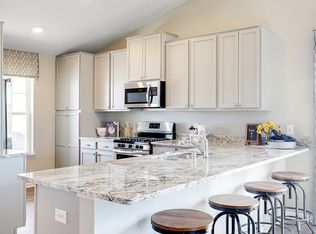 1800 Fields Dr, Carver, MN 55315